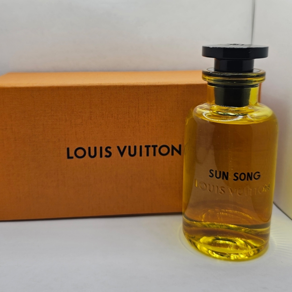 ☀️1 Btl✅️ LOUIS VUITTON ☀️ORIGINAL SUN SONG FRAGRANCE💯100ML ➕️ 💥6pc=12ML ✅️